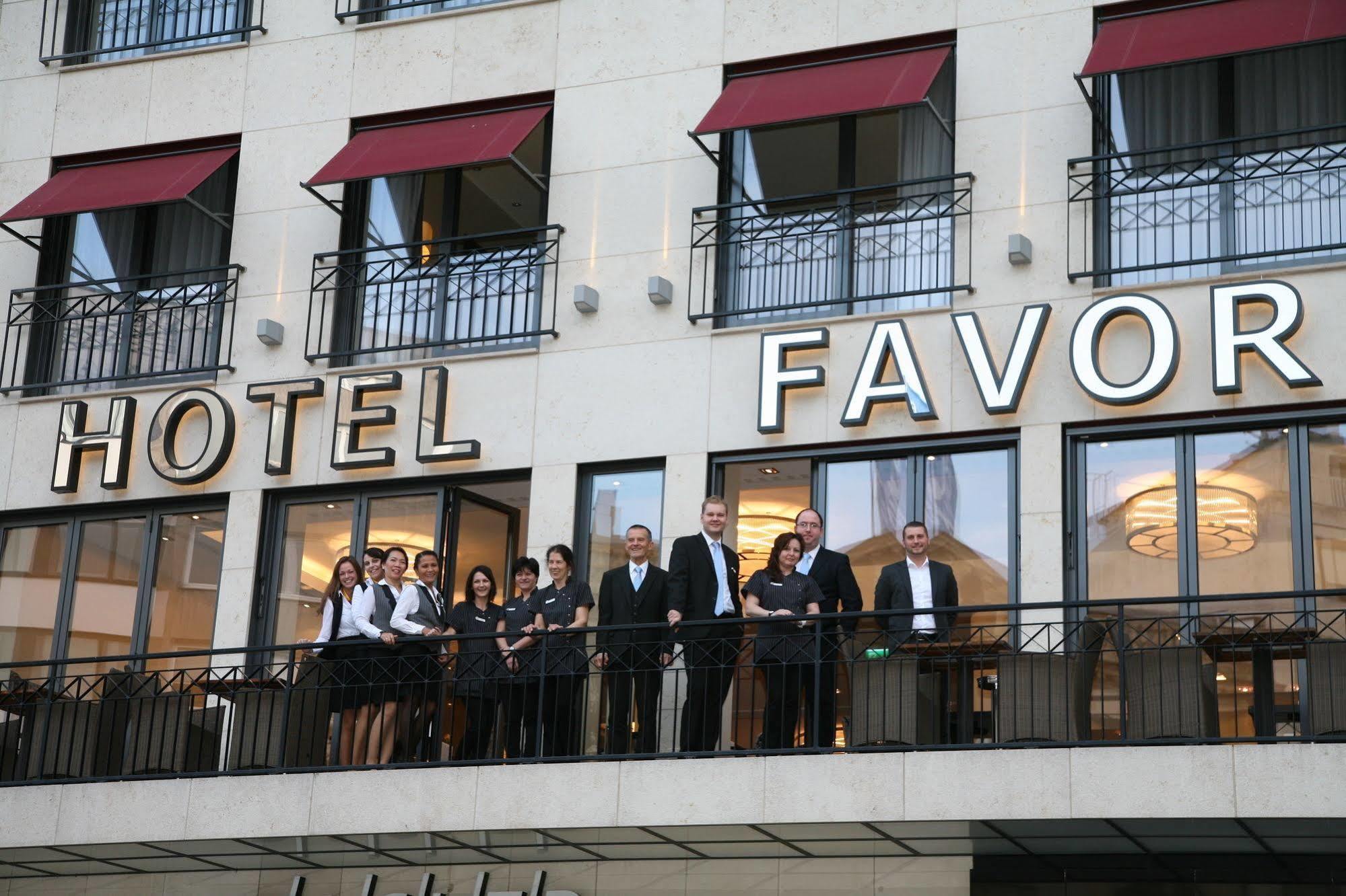 דיסלדורף Hotel Favor מראה חיצוני תמונה